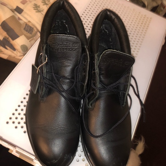 Black timberland boots - Picture 3 of 3